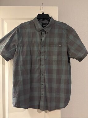 5.11 Wyatt Short Sleeve Button down shirt